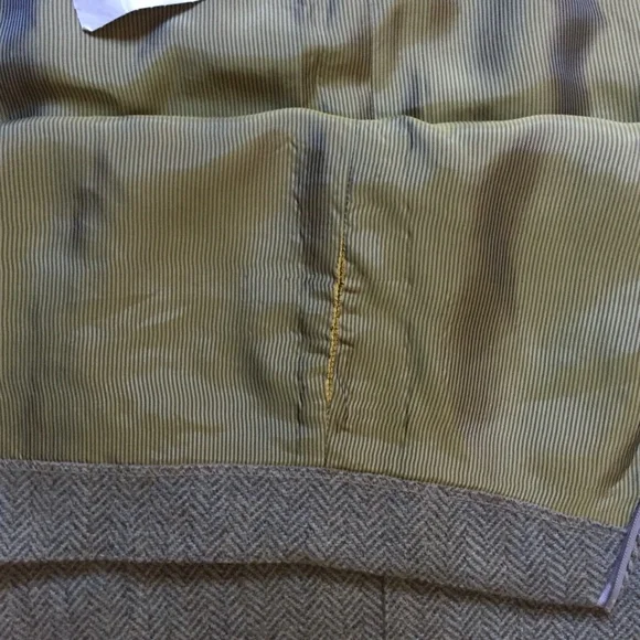 Chloe Wool Tweed Trumpet Skirt in Beige - Size 44 - Picture 6 of 8